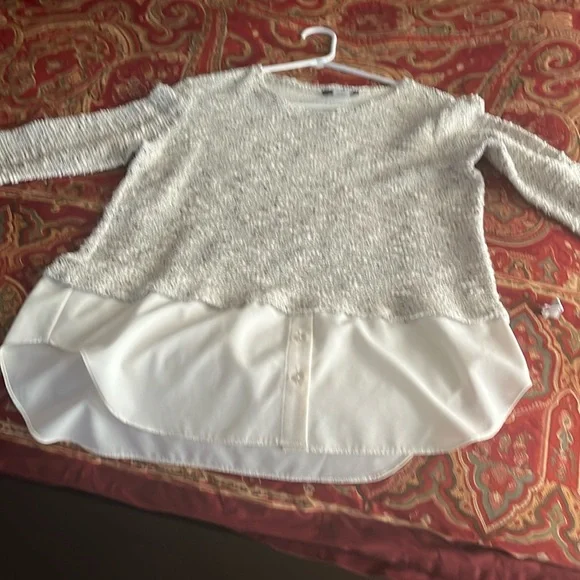 Allison Joy sweater - Picture 1 of 3